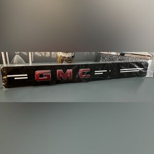 🚗NWT GMC DOOR SILL PROTECTORS🚗